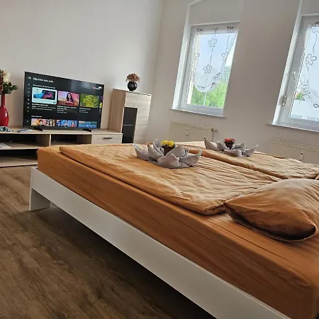 Kaethe-kollwitz-strasse 54, F2 *