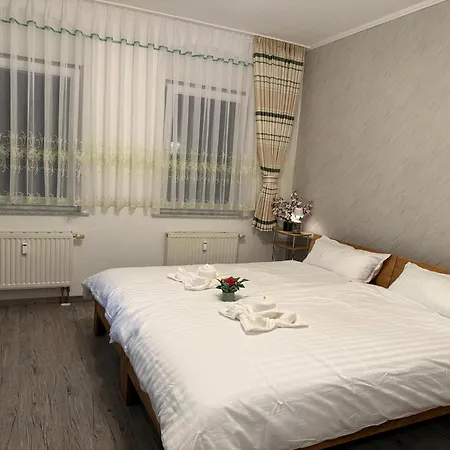 Kaethe-kollwitz-strasse 54, F2 *