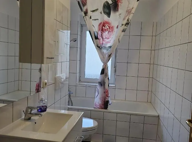 Kaethe-kollwitz-strasse 54, F2 *