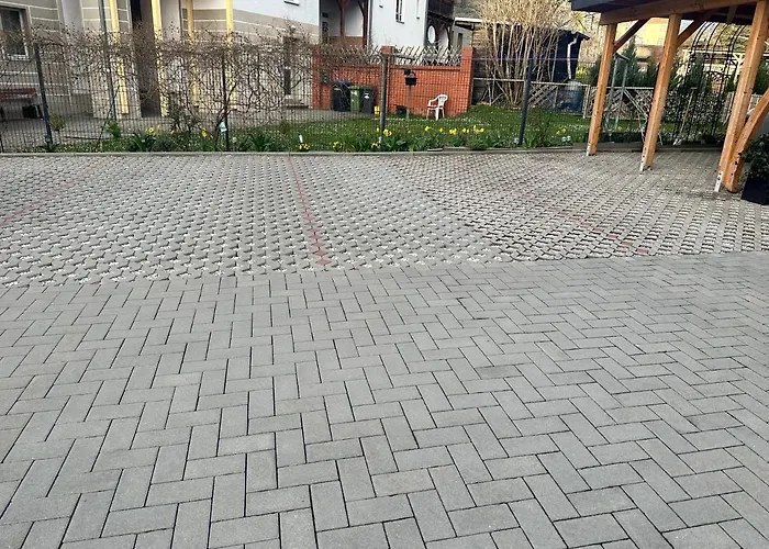 Lägenhet Kaethe-kollwitz-strasse 54, F2 *