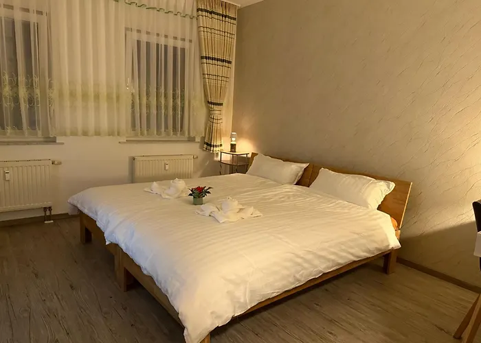 Kaethe-kollwitz-strasse 54, F2 *